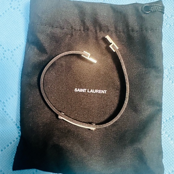 Saint Laurent ID Plaque Bracelet in Leather - Picture 4 of 6